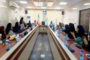 مراسم تجلیل ازکارکنان و مدرسان کانون زبان ایران استان هرمزگان برگزار شد