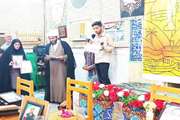 تقدیر از مسئول مرکز جاسک به عنوان بانوی جهادی در جنگ تحمیلی سوم