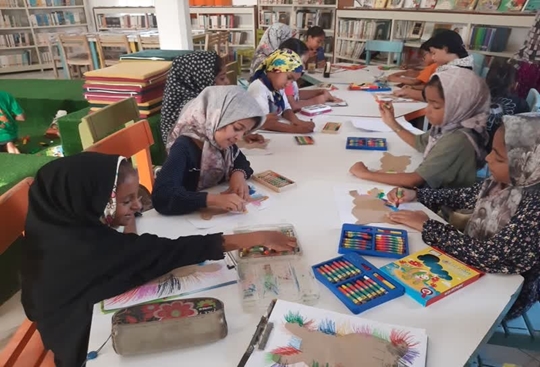 برگزاری کارگاه های تابستانه آموزشی ،علمی و مهارتی در مرکز هرمز 