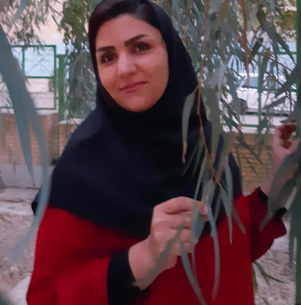 خدیجه حاجی زاده 